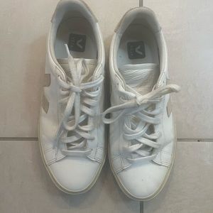 Veja Campo Sneakers - classic beige